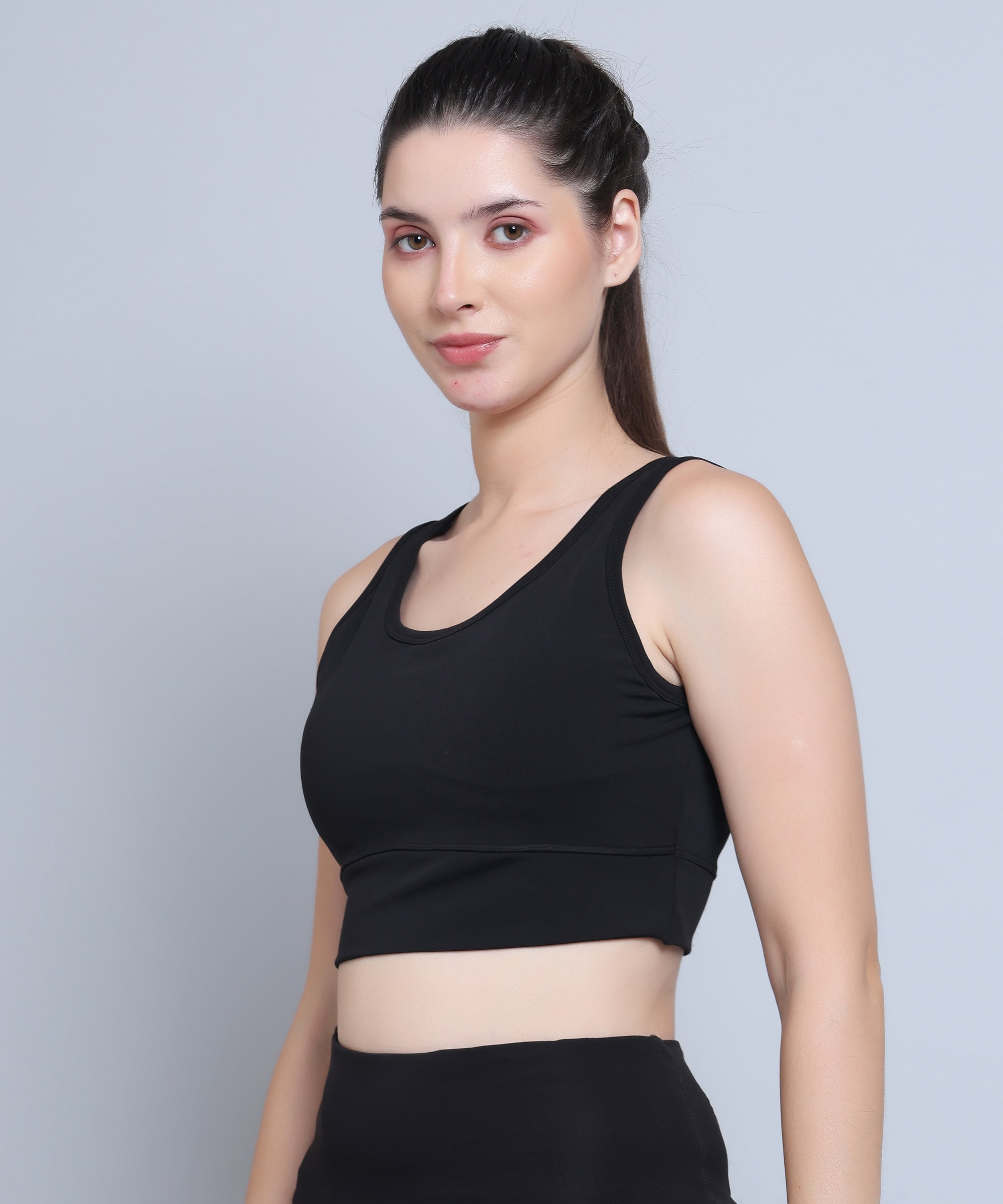 Megaska Women's Dry Fit Padded Wirefree Full Coverage Sports Bra for Gym, Yoga, and Everyday Wear_Black