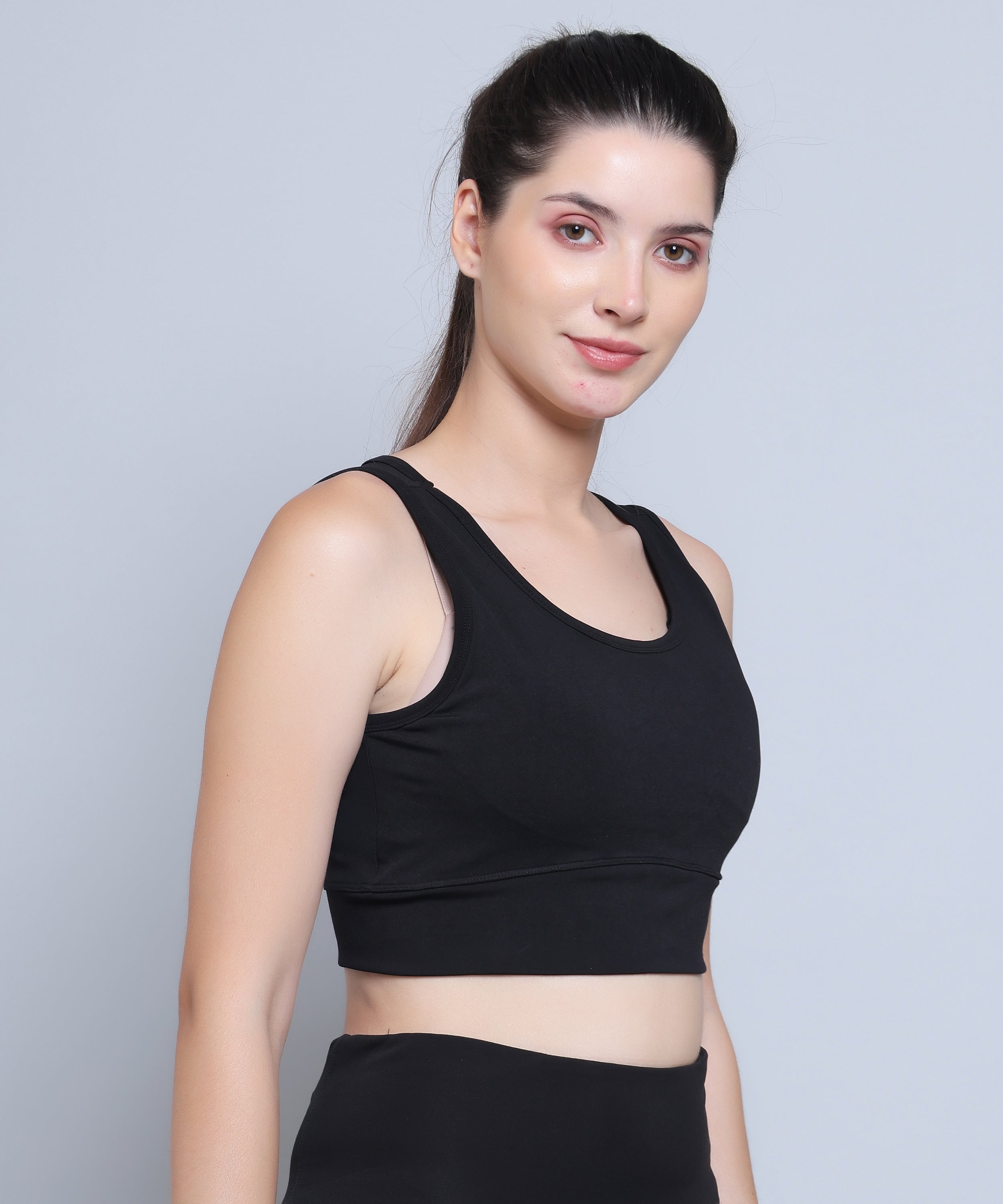 Megaska Women's Dry Fit Padded Wirefree Full Coverage Sports Bra for Gym, Yoga, and Everyday Wear_Black