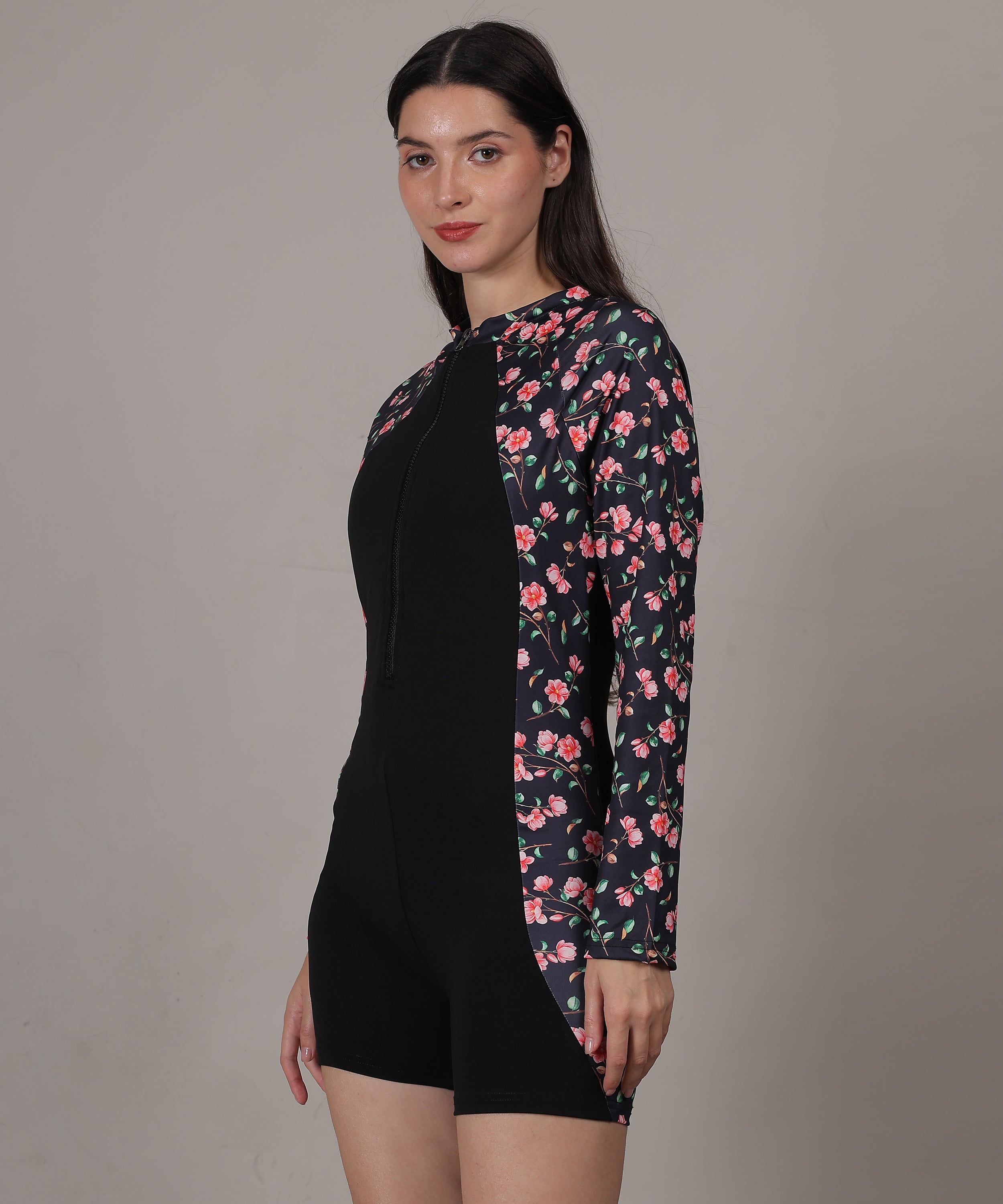 MEGASKA Long Sleeve One Piece Padded swimming costume Rash Guard Swimsuit Romper Surfing Swimwear Beach Swimming suit for Women_BlackFloralBlack