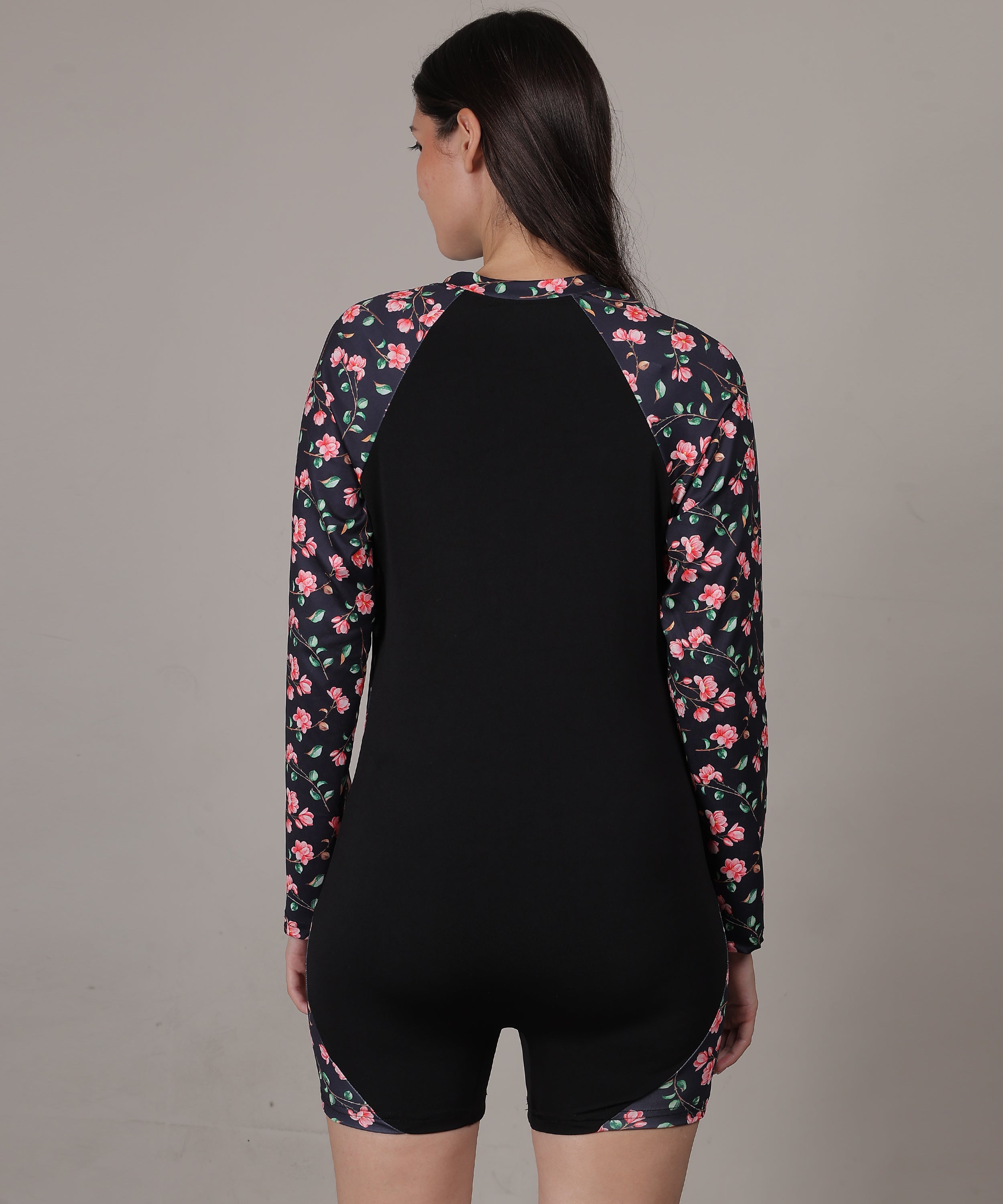 MEGASKA Long Sleeve One Piece Padded swimming costume Rash Guard Swimsuit Romper Surfing Swimwear Beach Swimming suit for Women_BlackFloralBlack